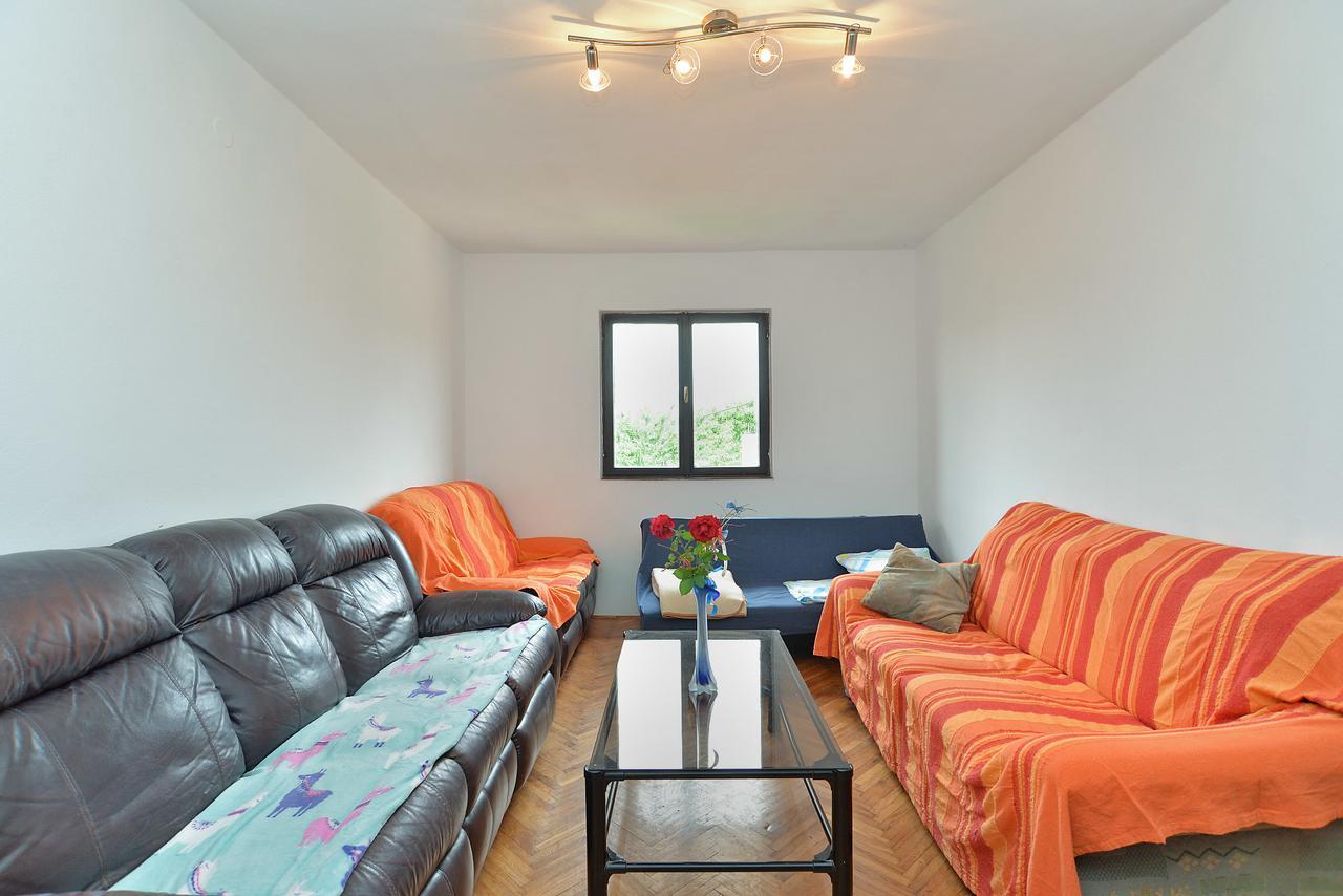 Apartments Dino 1700 파자나 외부 사진