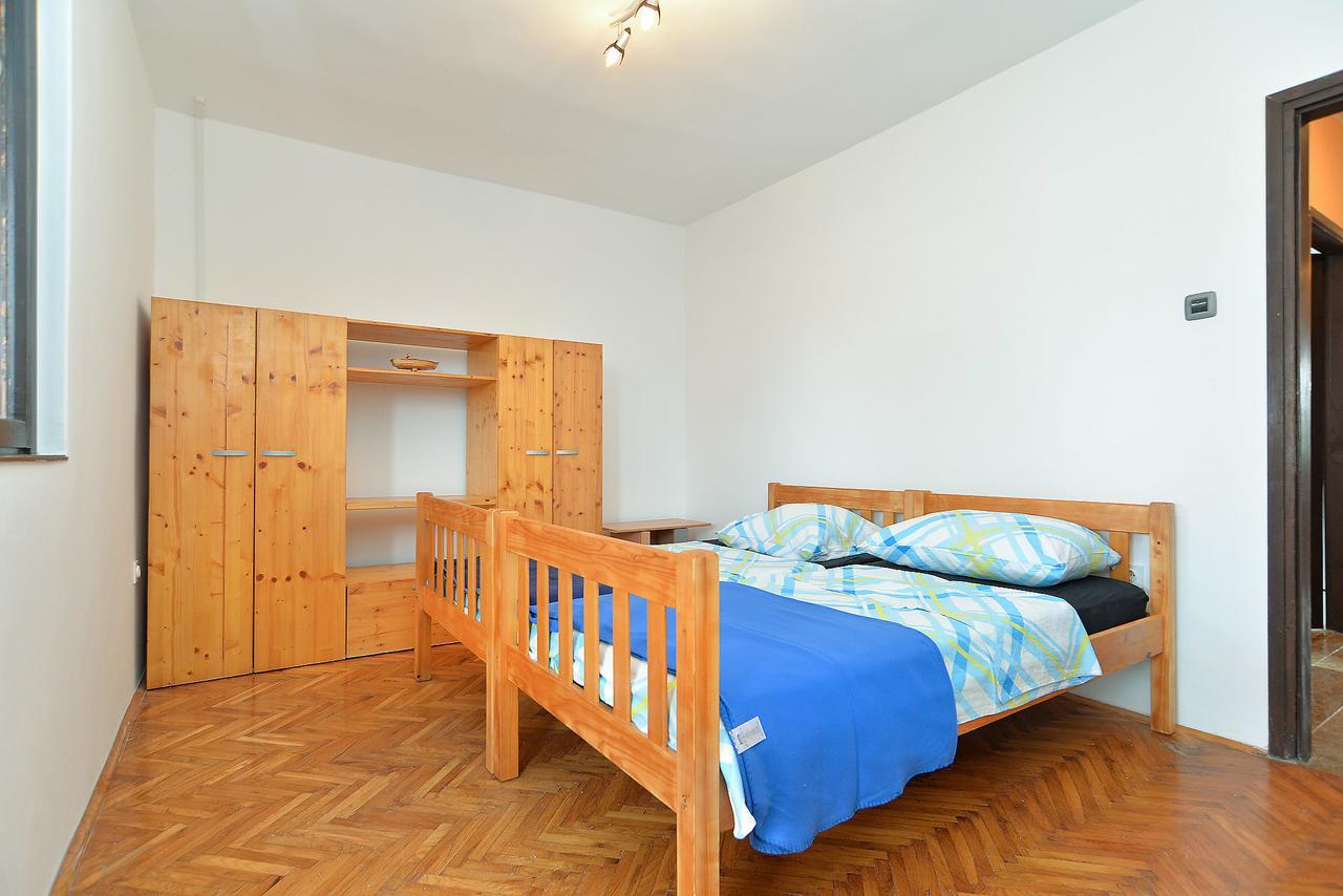 Apartments Dino 1700 파자나 외부 사진