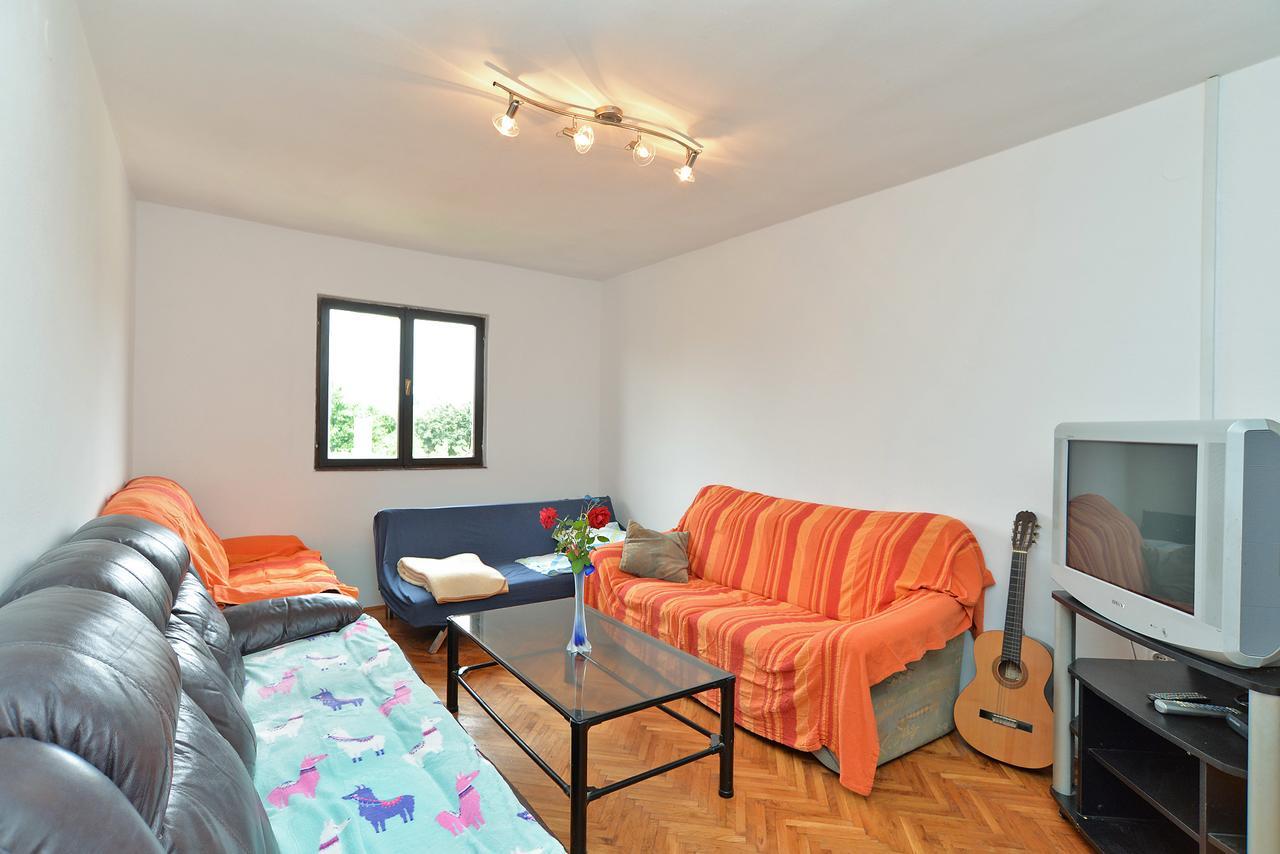 Apartments Dino 1700 파자나 외부 사진